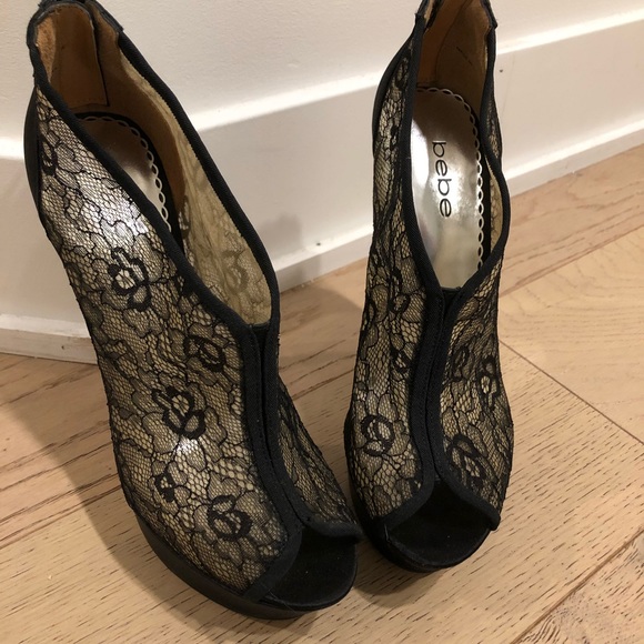 Bebe lace booties heels black satin platform 7 - Picture 7 of 7